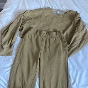 TNA Aritzia matching set sweatsuit